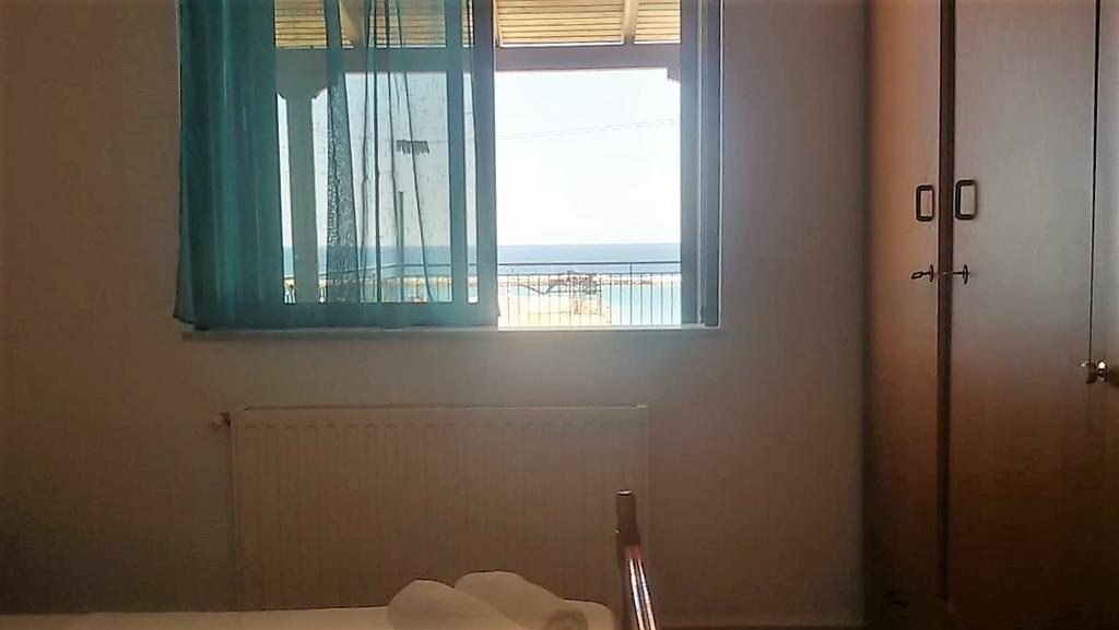Limanaki Apartment Кими Екстериор снимка